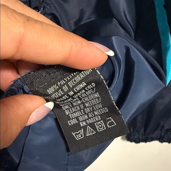 Beautiful Giant Men's Waterproof Lightweight Hooded Windbreaker Navy/Black/blue - Picture 6 of 8